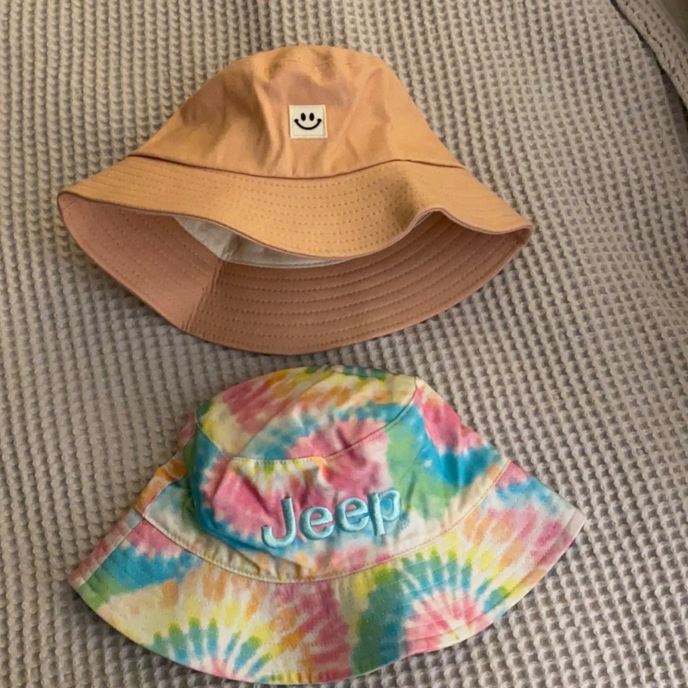 Set of 2 bucket hats